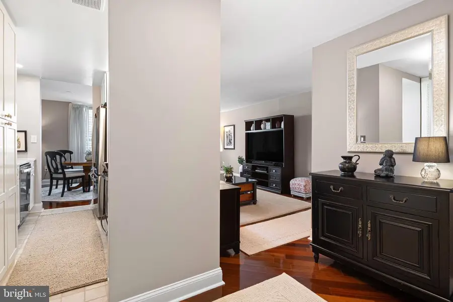 1919 Chestnut St #2016, Philadelphia, PA 19103 - #2