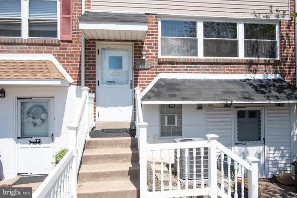 11710 Corry Rd, PHILADELPHIA, PA 19154