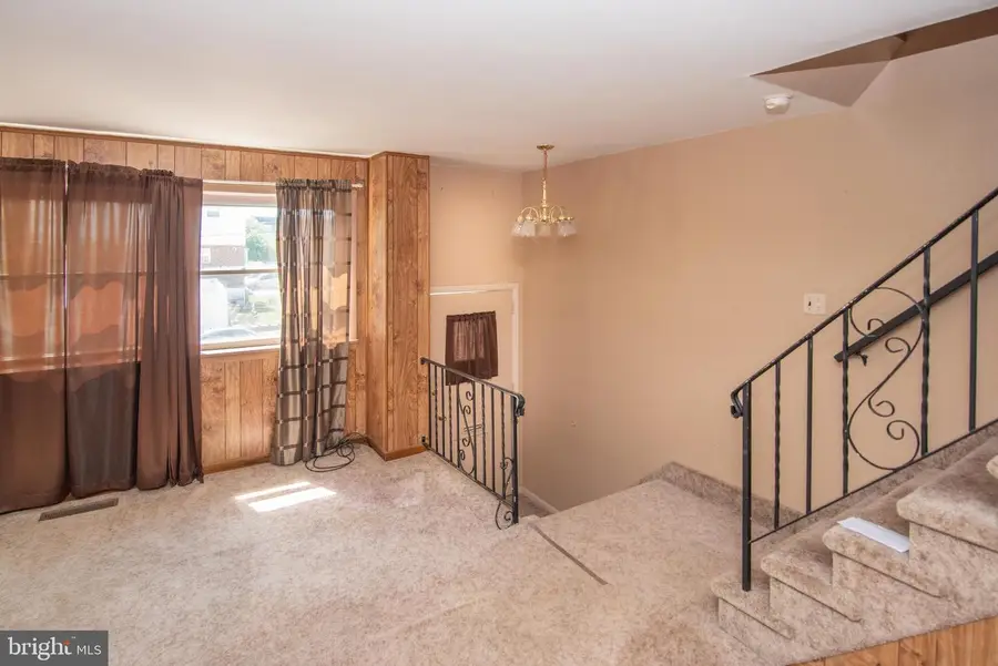 11710 Corry Rd, Philadelphia, PA 19154 - #3
