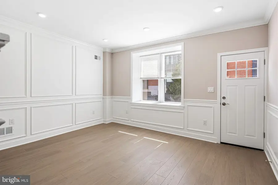 4355 Terrace St, Philadelphia, PA 19128 - #2