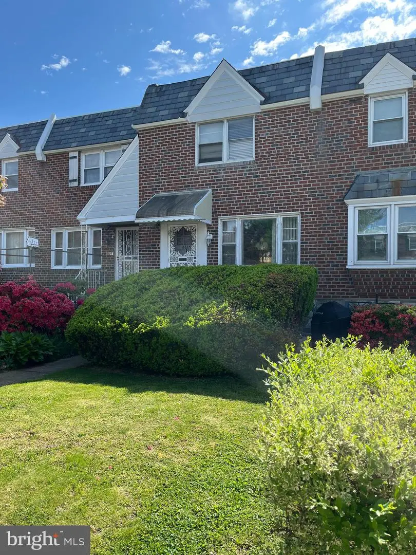 6615 N Lawrence St, Philadelphia, PA 19126 - #1