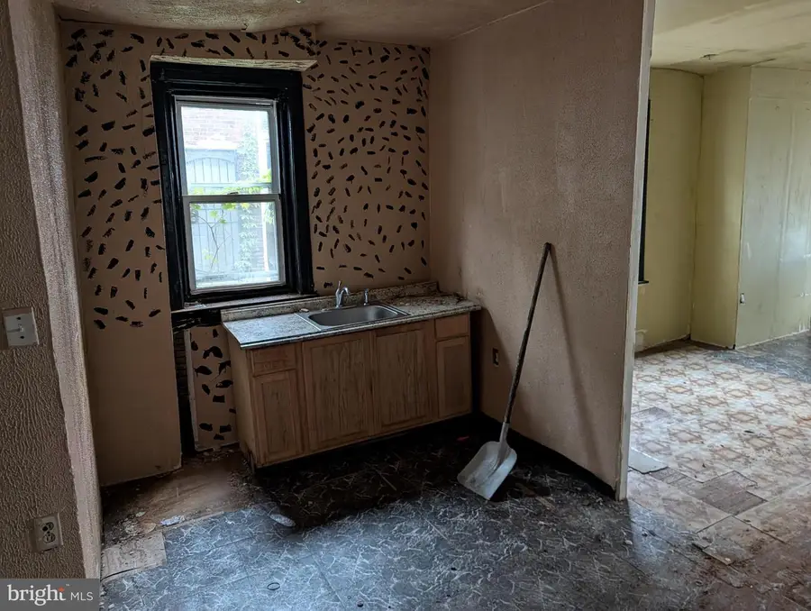 749 S Cecil St, Philadelphia, PA 19143 - #2