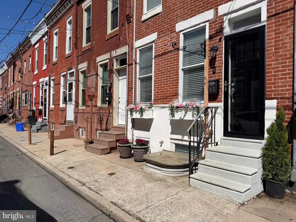 115 Mercy St, Philadelphia, PA 19148 - #1