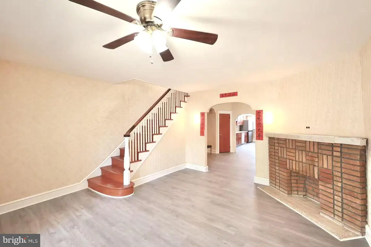 3352 Saint Vincent St, Philadelphia, PA 19149 - #1