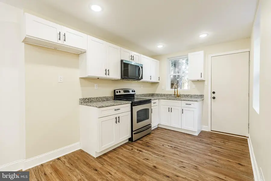 1923 S Redfield St, Philadelphia, PA 19143 - #3