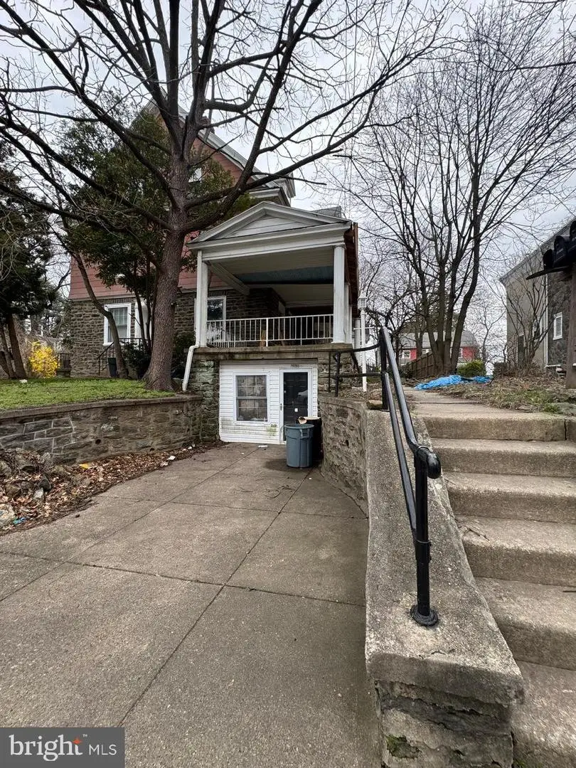 6717 N 6th St, Philadelphia, PA 19126 - #1