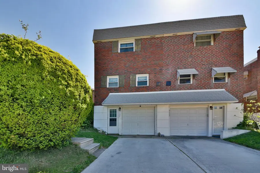 9135 Revere St, Philadelphia, PA 19152 - #2