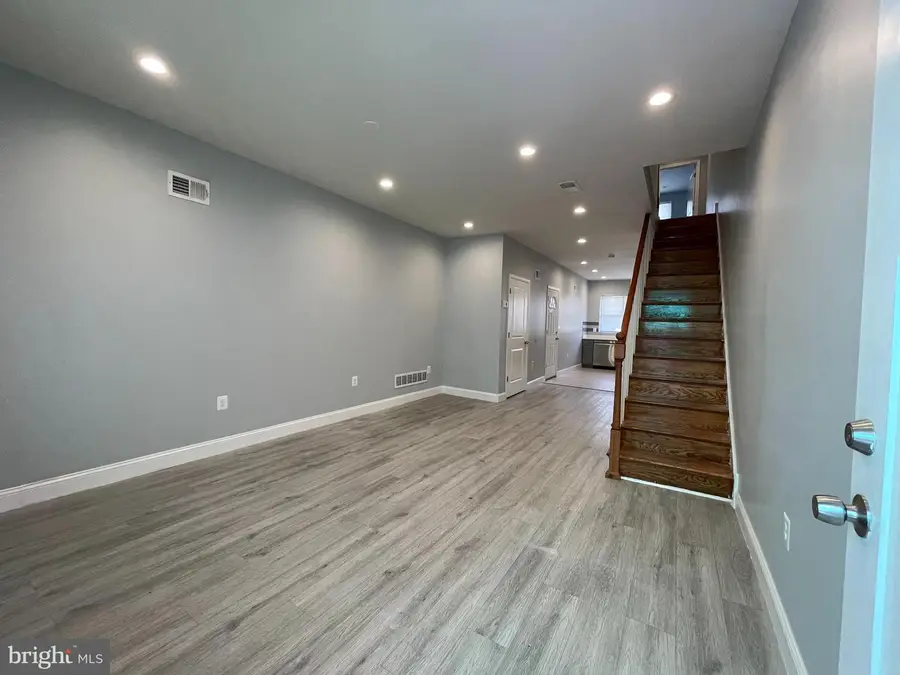 6324 Theodore St, Philadelphia, PA 19142 - #2