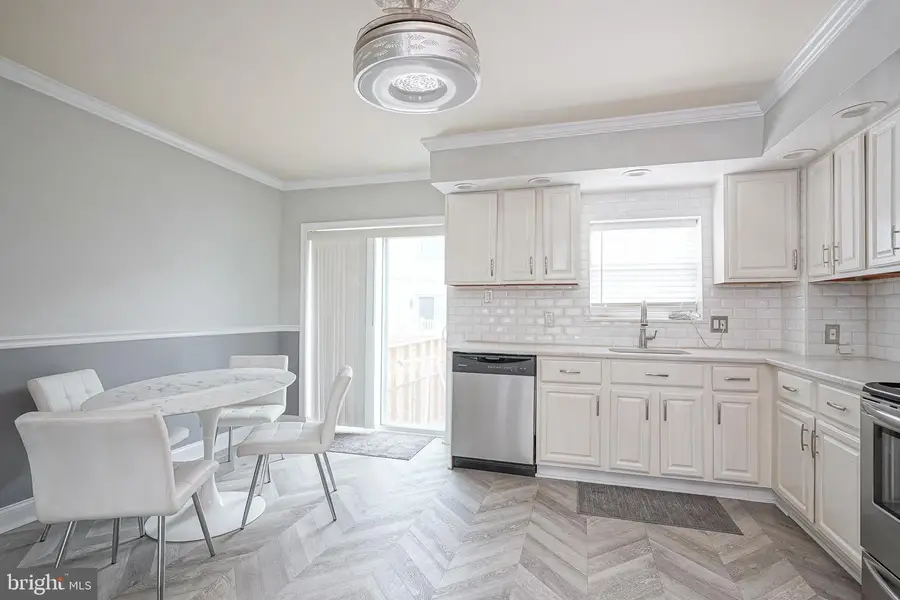 1208 W Oregon Ave, Philadelphia, PA 19148 - #2