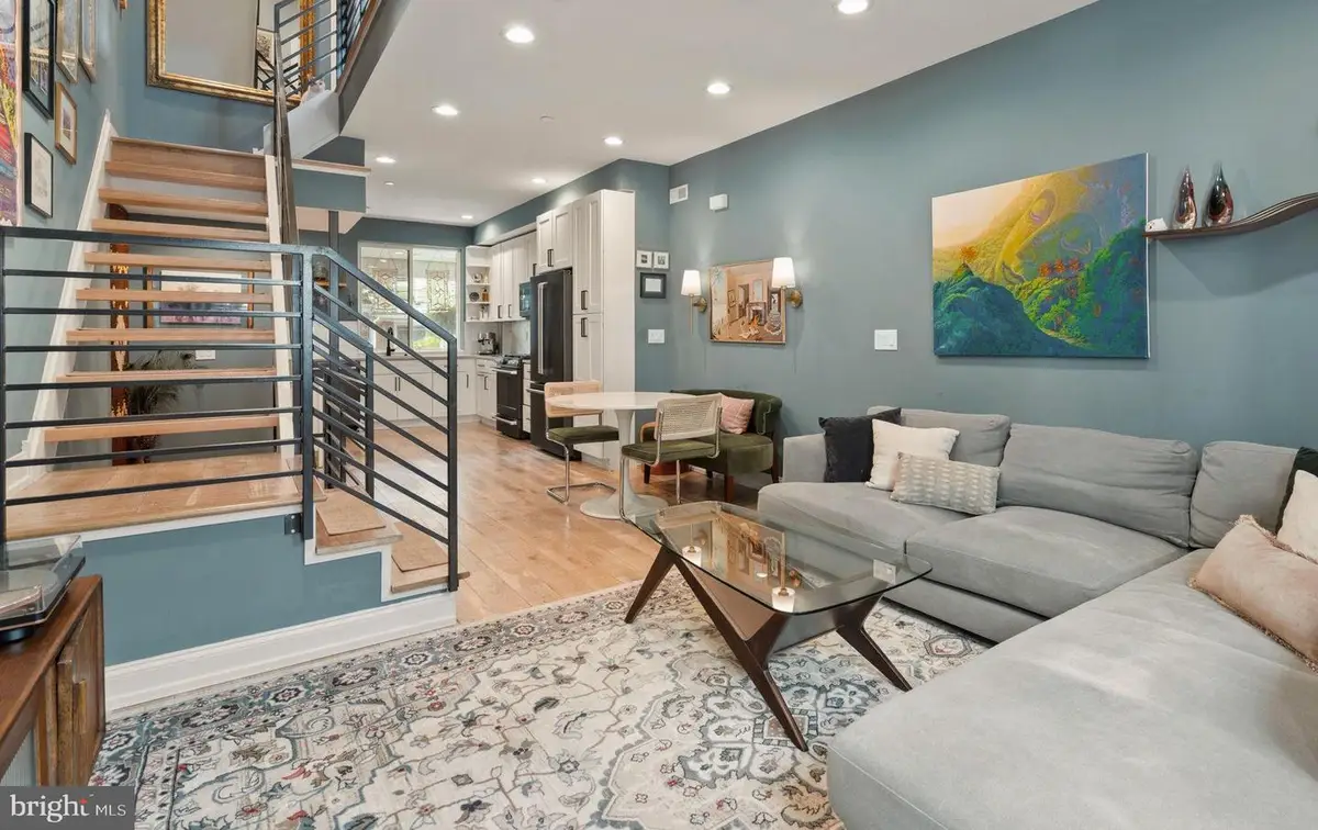 2932 Nicholas St, Philadelphia, PA 19121 - #1