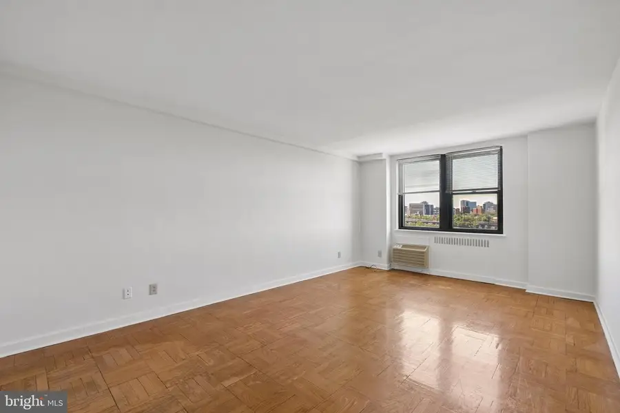 2601 Pennsylvania Ave #1009, Philadelphia, PA 19130 - #3