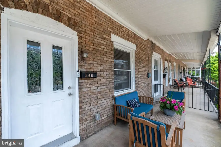566 Martin St, Philadelphia, PA 19128 - #2