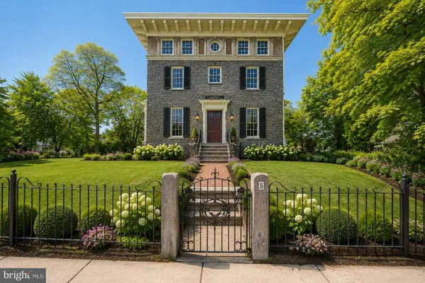 3-5 E Chestnut Hill Ave, PHILADELPHIA, PA 19118