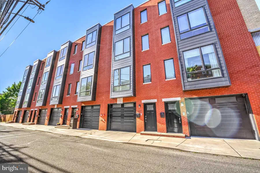 2009 North St, Philadelphia, PA 19130 - #2