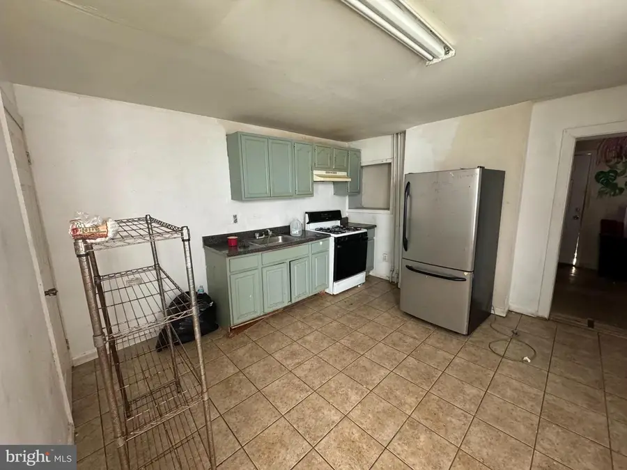 5016 W Thompson St, Philadelphia, PA 19131 - #2