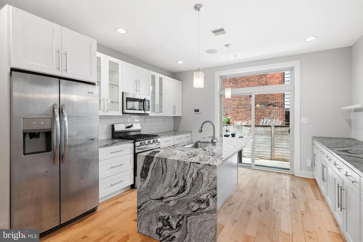 2057 Tasker St, Philadelphia, PA 19145 - #1