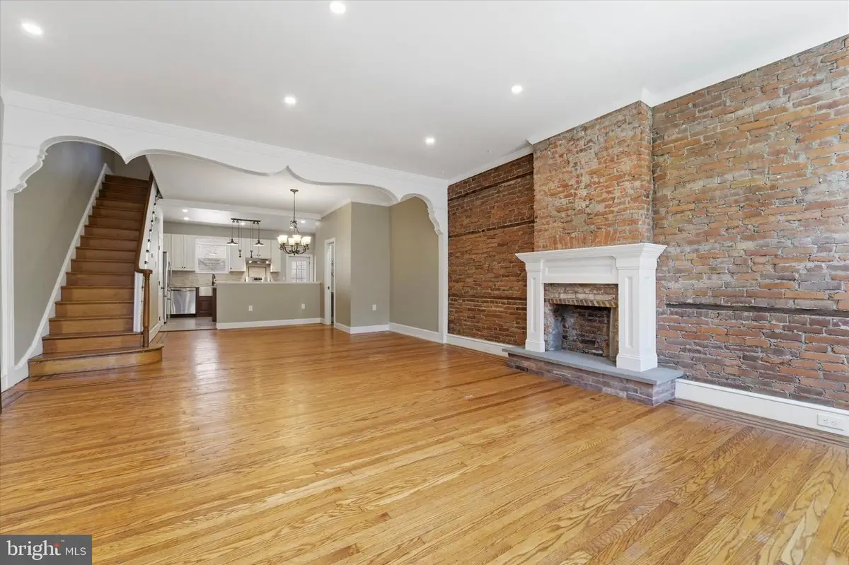 1027 Morris St, Philadelphia, PA 19148 - #1