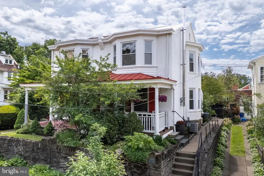 657 W Kingsley St, Philadelphia, PA 19144 - #3