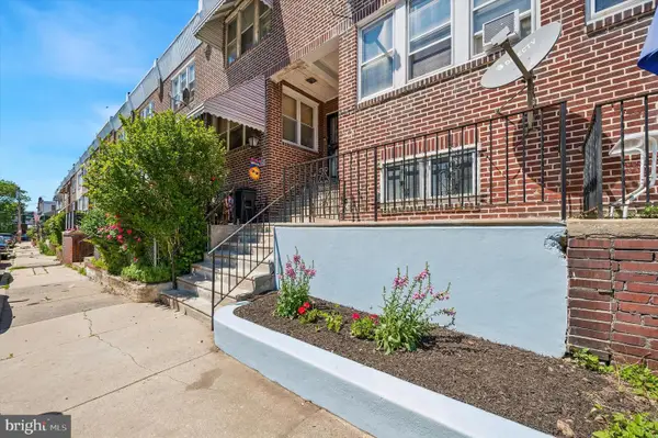 3213 W Hilton, PHILADELPHIA, PA 19129