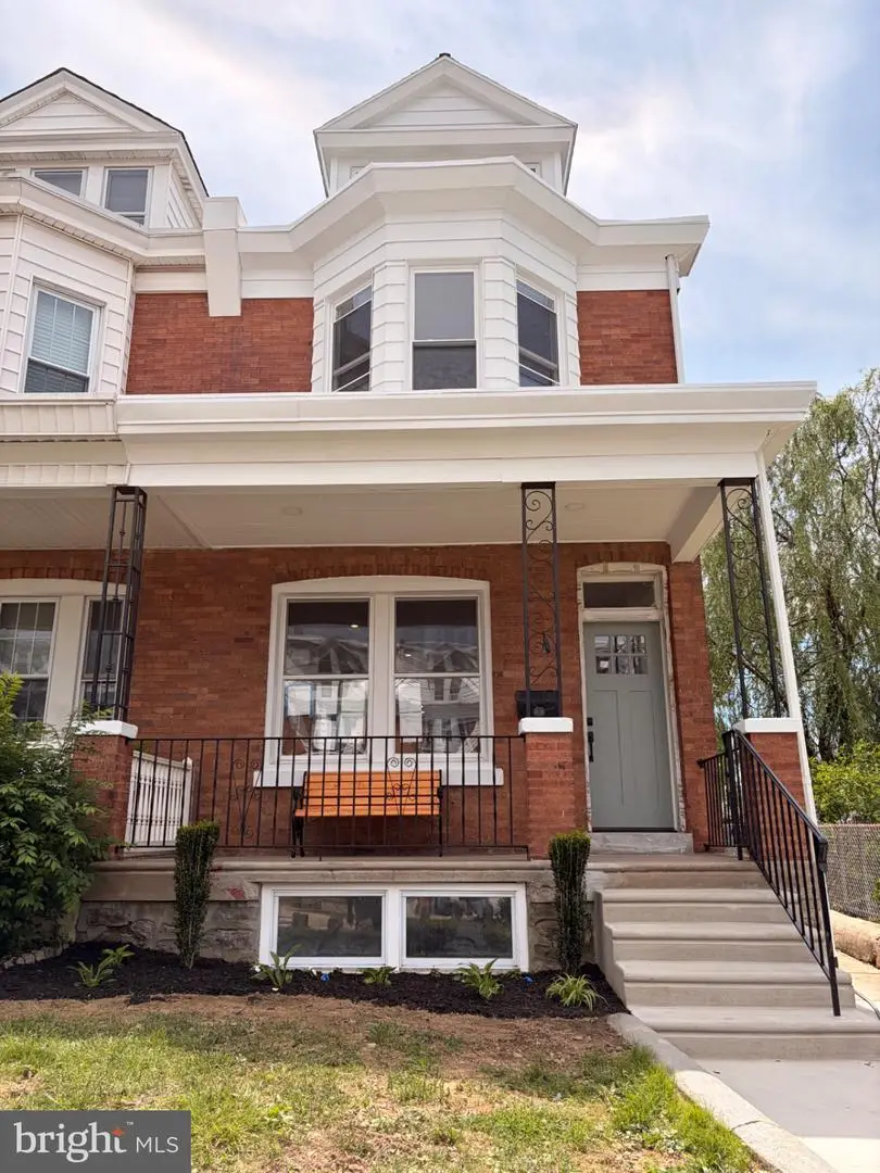 461 Monastery Ave, Philadelphia, PA 19128 - #1