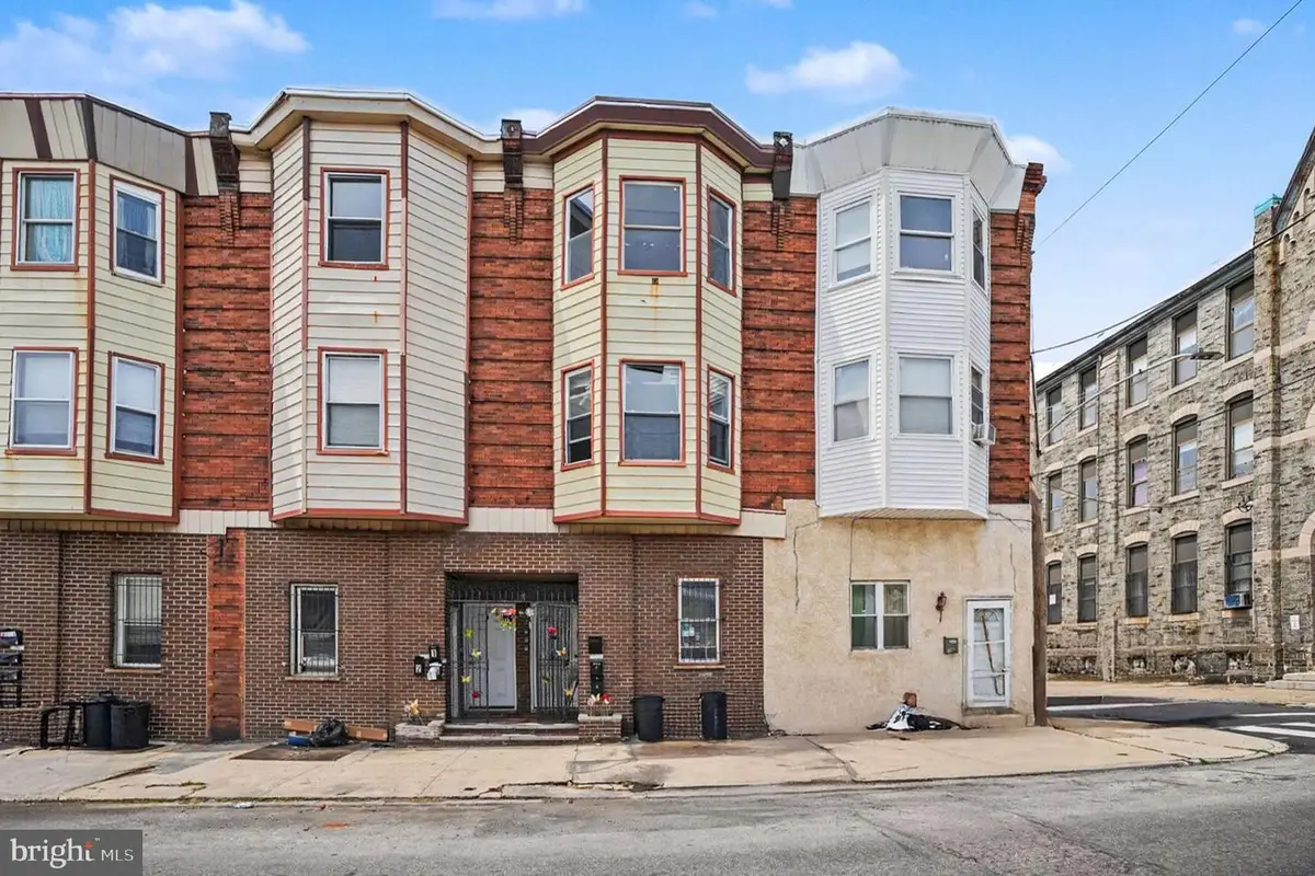 220 N 54th St, Philadelphia, PA 19139 - #1