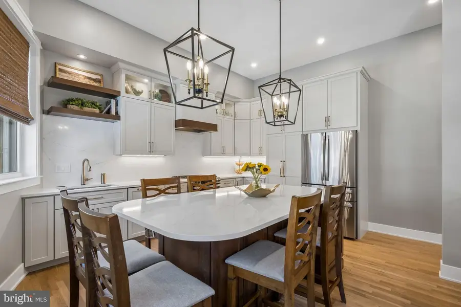 801 S 8th St, Philadelphia, PA 19147 - #3