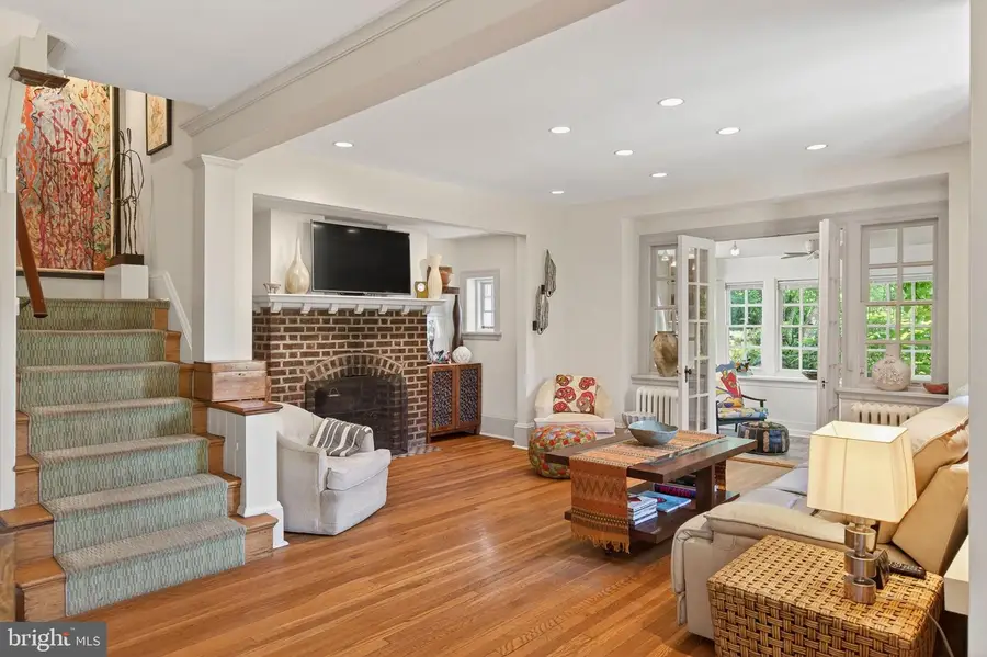 3107 W Queen Ln, Philadelphia, PA 19129 - #2