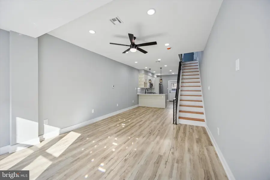 451 Fitzgerald St, Philadelphia, PA 19148 - #3