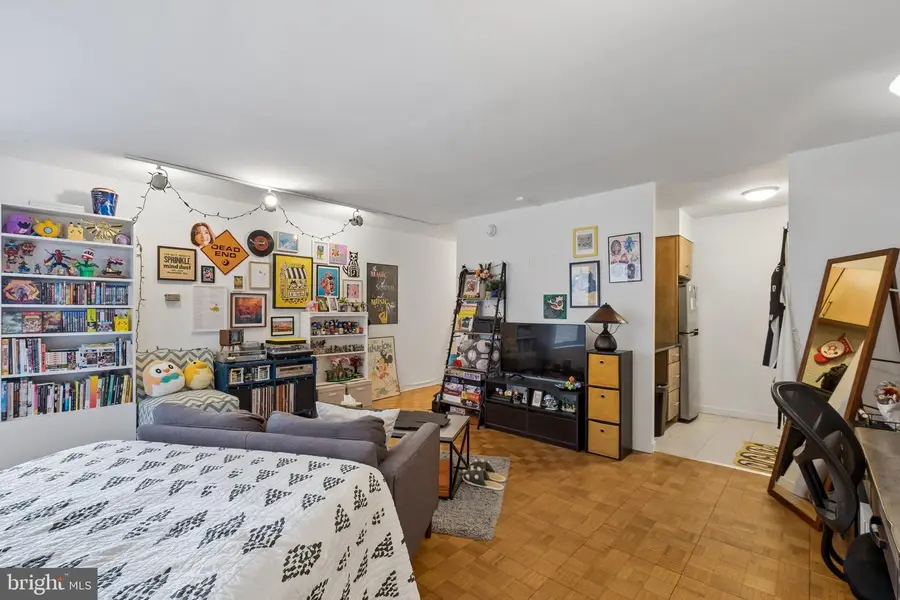 224-30 W Rittenhouse Sq #904, Philadelphia, PA 19103 - #3