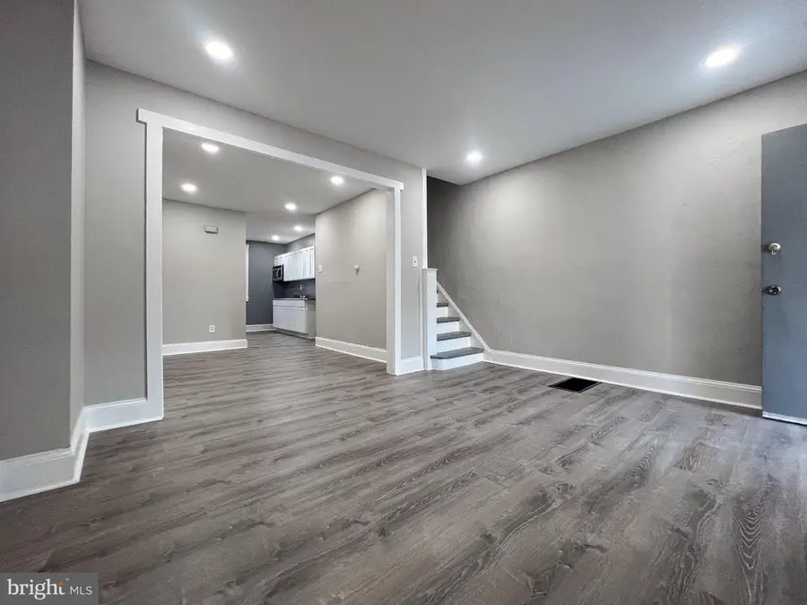 2008 W Laveer St, Philadelphia, PA 19138 - #3