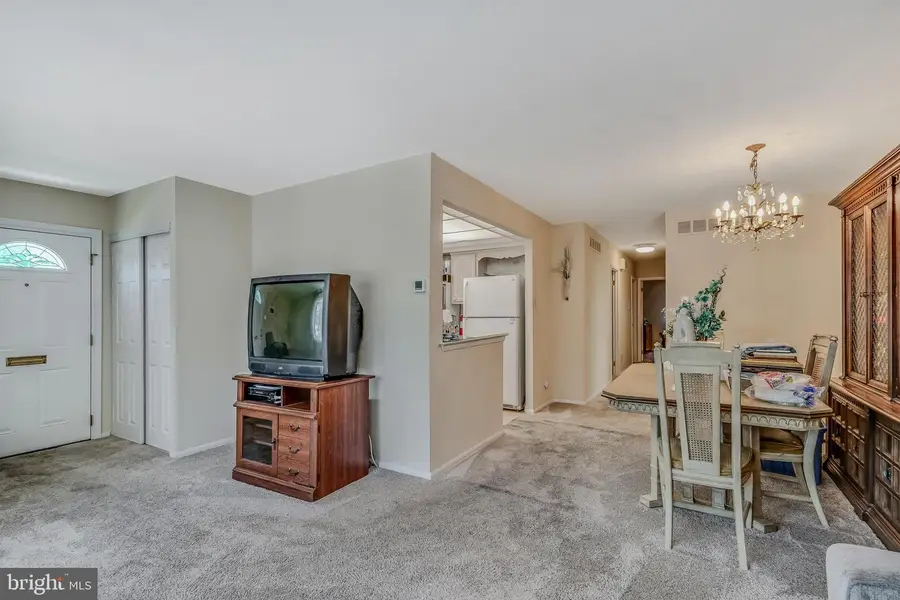 416 Tomlinson Rd, Philadelphia, PA 19116 - #2