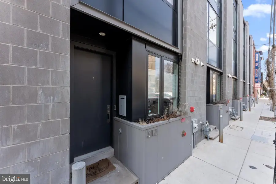312 Poplar St, Philadelphia, PA 19123 - #2
