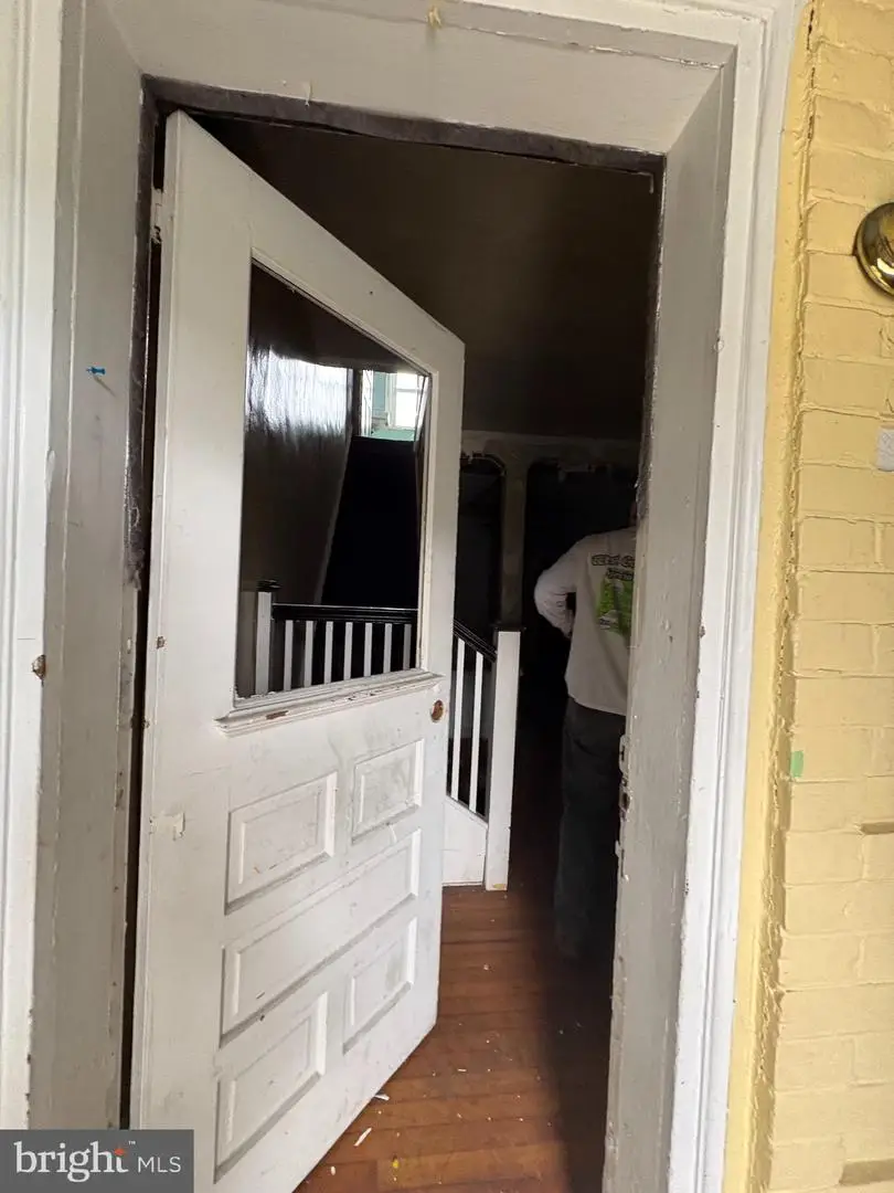 2831 S 81st St, Philadelphia, PA 19153 - #3