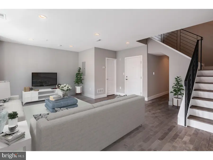 910 N 16th St #c, Philadelphia, PA 19130 - #2