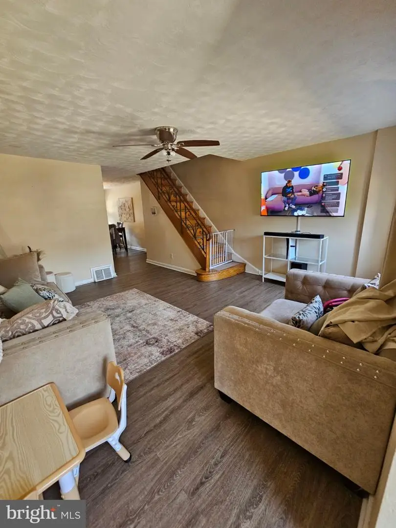 7254 Calvert St, Philadelphia, PA 19149 - #2