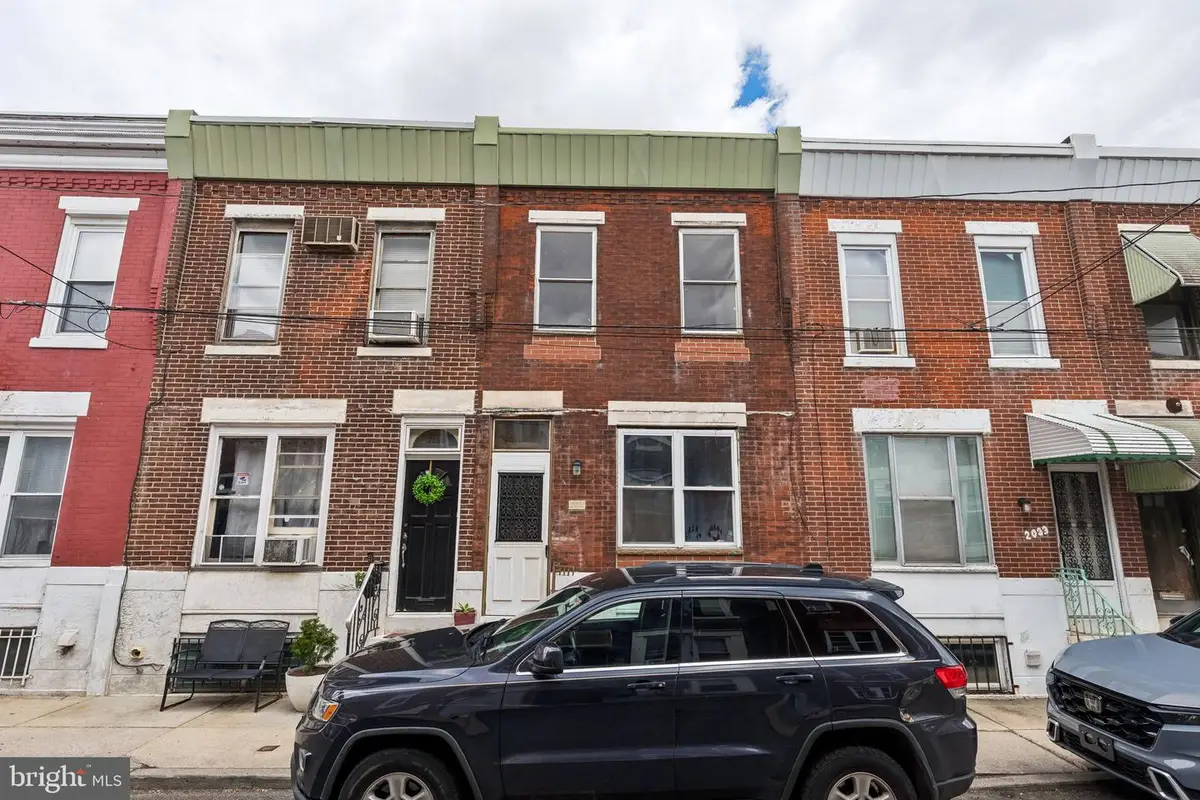 2031 S Colorado St, Philadelphia, PA 19145 - #1