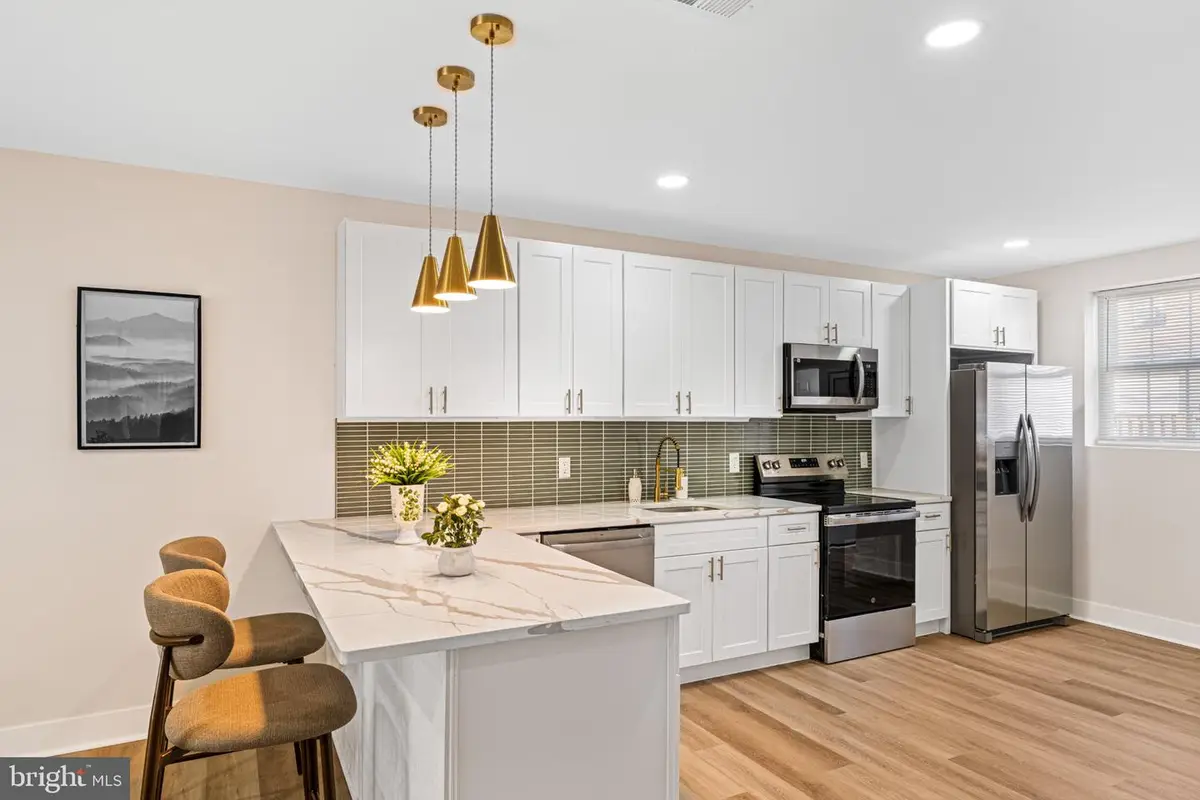 7176 N 19th St, Philadelphia, PA 19126 - #1
