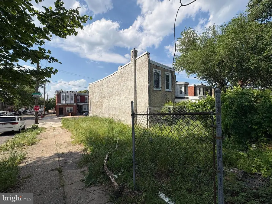 1766 W Juniata St, Philadelphia, PA 19140 - #2