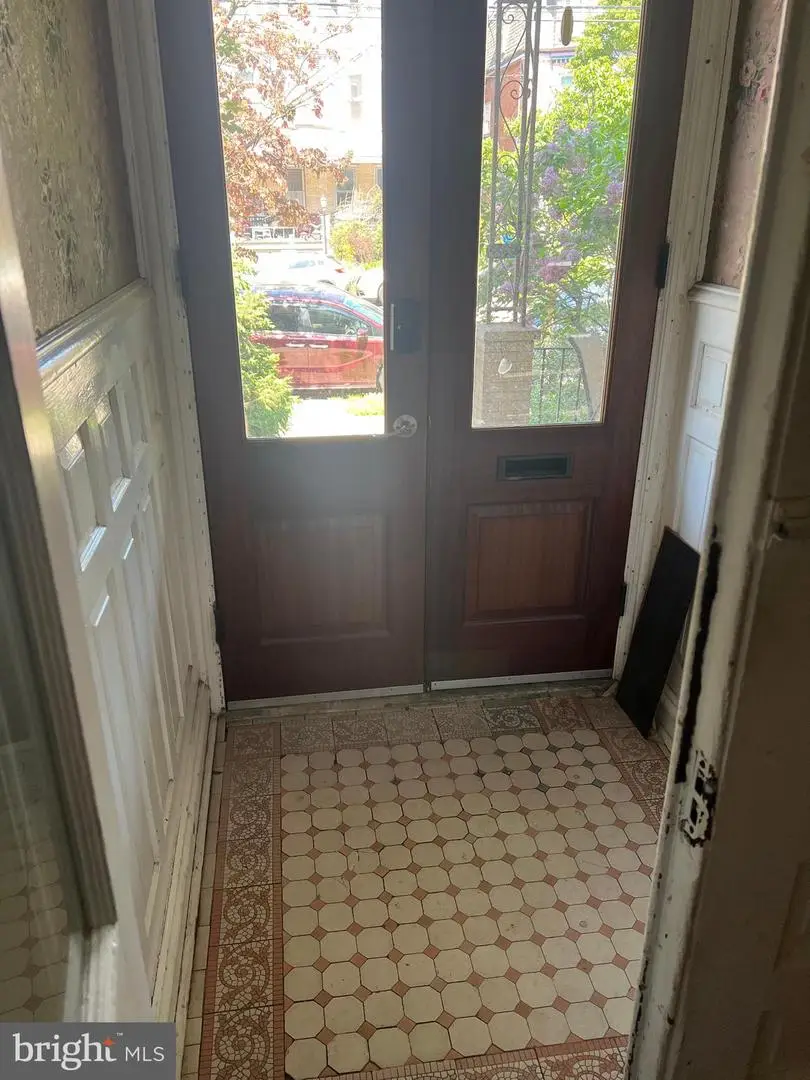 4818 Warrington Ave, Philadelphia, PA 19143 - #2