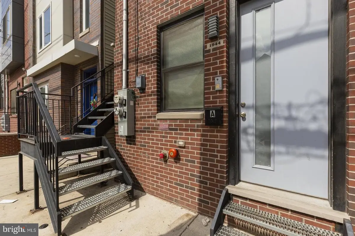 1944 N 8th St, Philadelphia, PA 19122 - #1