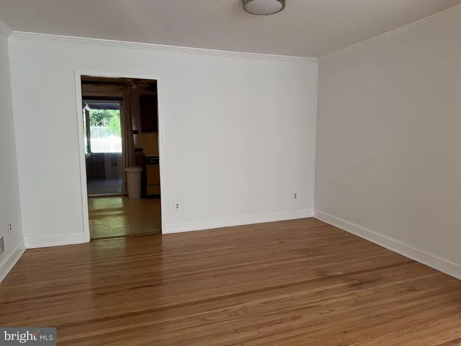 3669 N Hereford Ln, Philadelphia, PA 19114 - #3