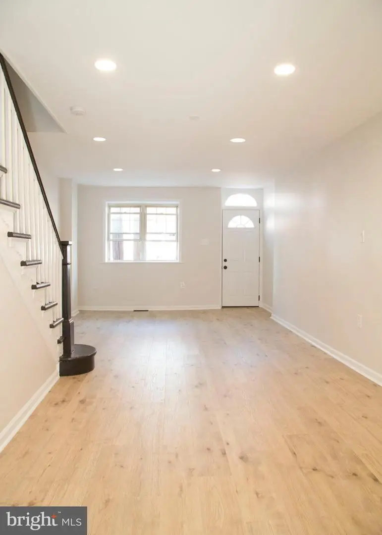 1229 S Warnock St, Philadelphia, PA 19147 - #3