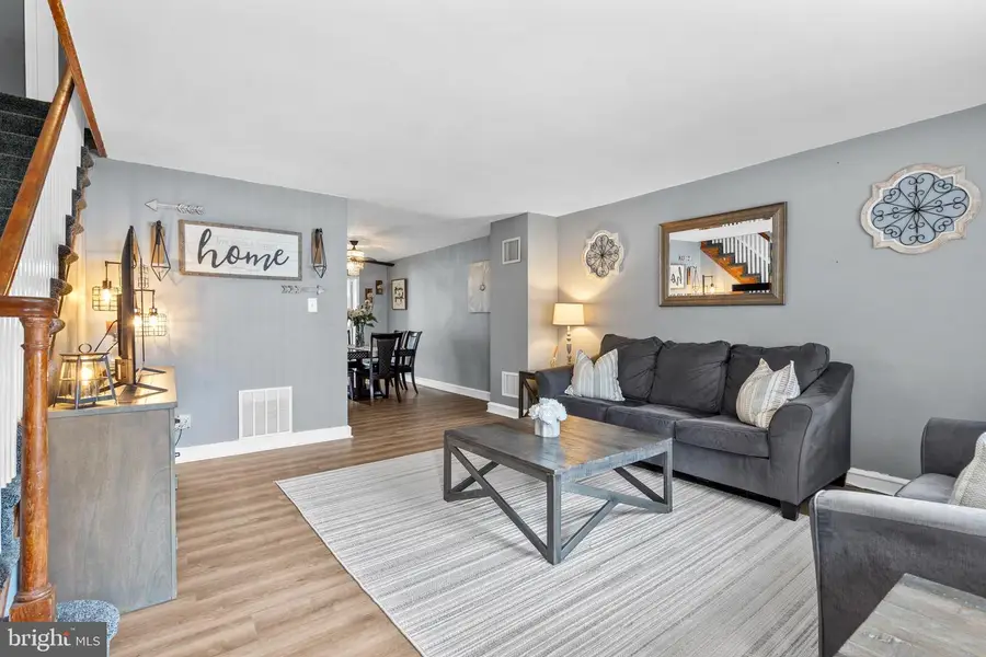 6237 Montague St, Philadelphia, PA 19135 - #3