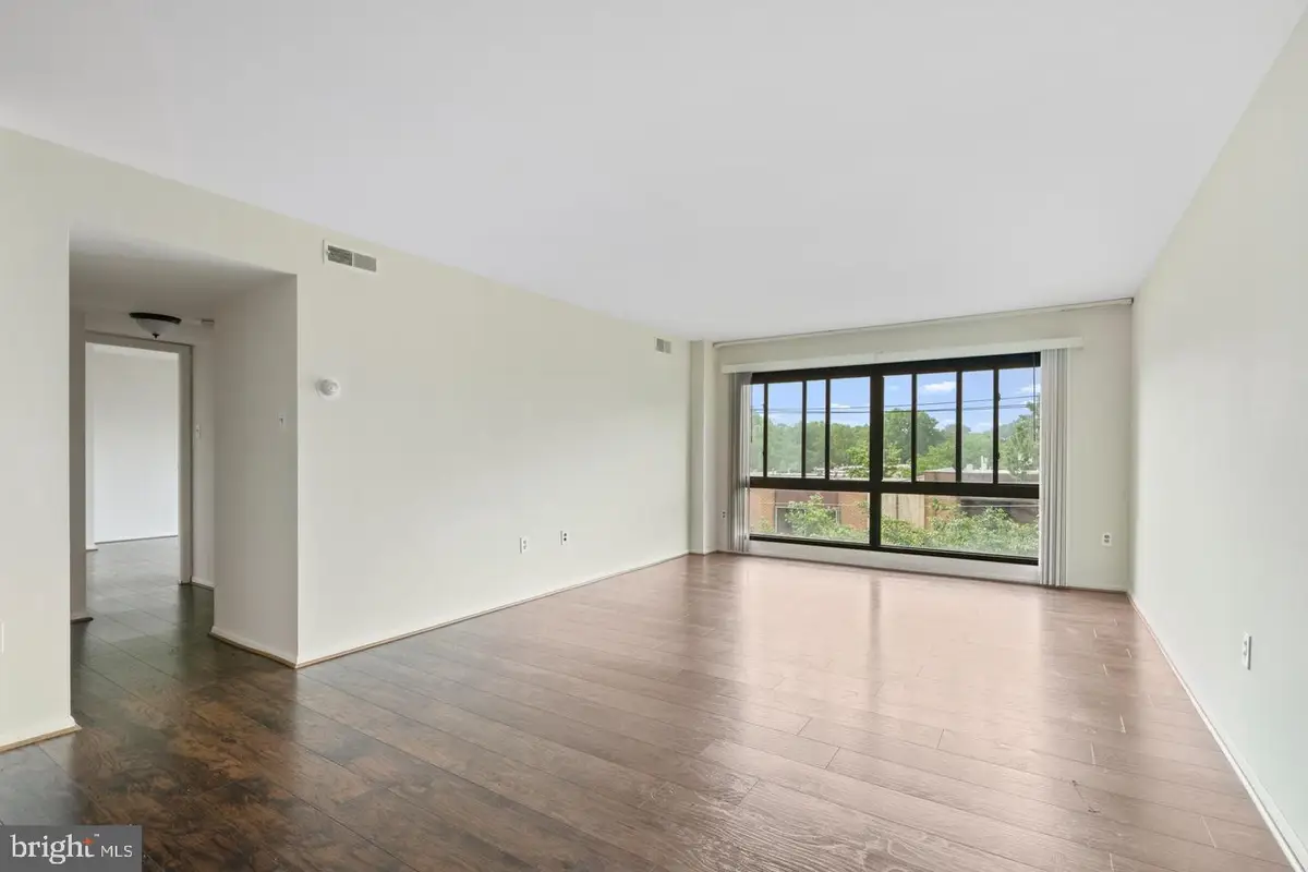 7600 E Roosevelt Blvd #410, Philadelphia, PA 19152 - #1