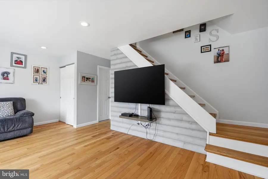 12740 Hollins Rd, Philadelphia, PA 19154 - #3