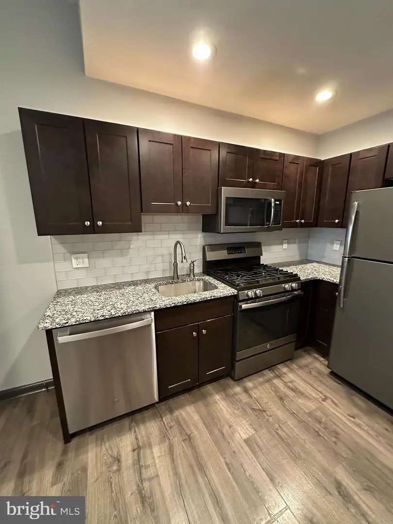 1819 N 19th St, Philadelphia, PA 19121 - #2