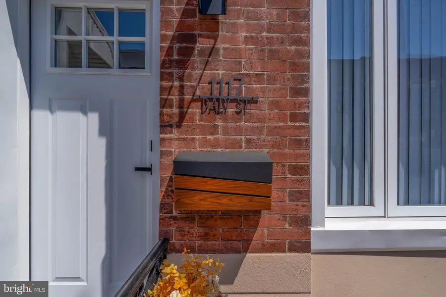 1117 Daly St, Philadelphia, PA 19148 - #2