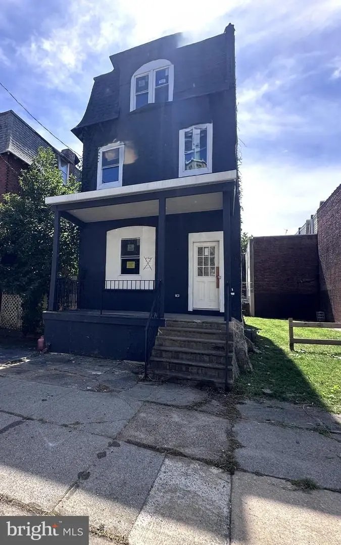 5924 Master St, Philadelphia, PA 19151 - #1