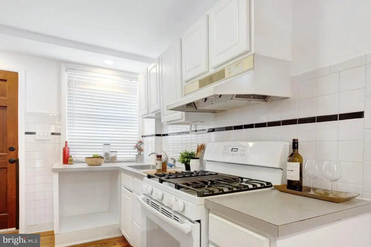 1036 Montrose St, Philadelphia, PA 19147 - #1