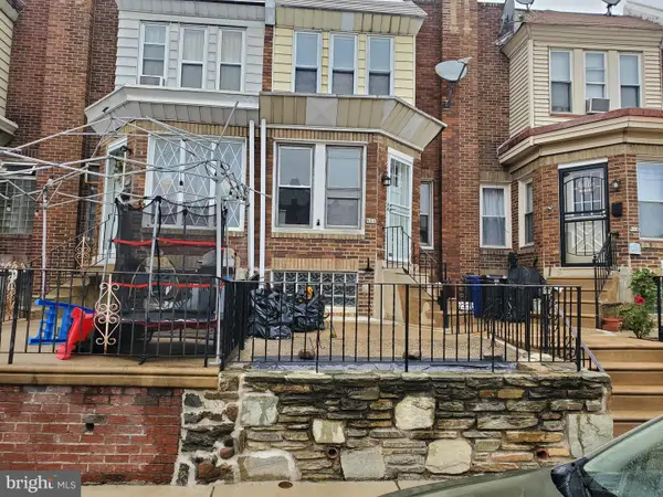 851 E Sanger St, PHILADELPHIA, PA 19124